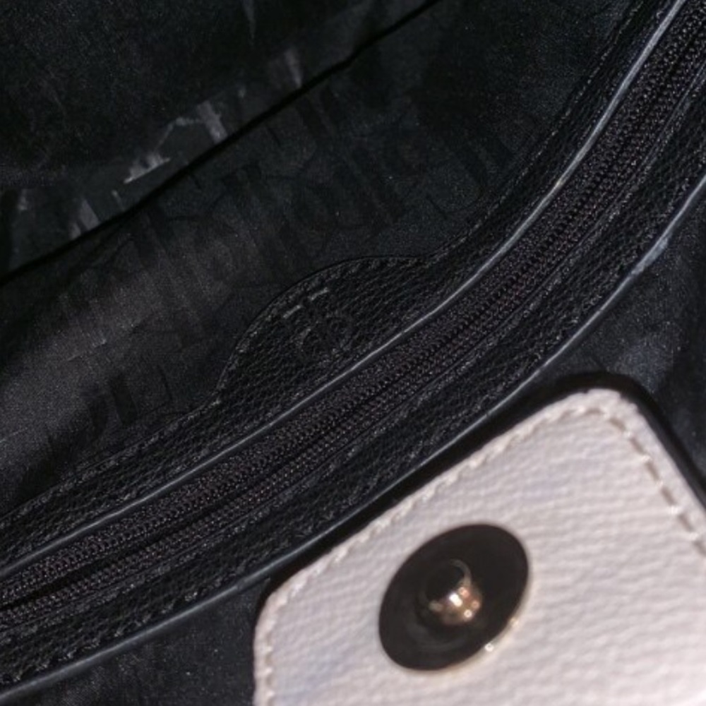 Purse - Picture 6 of 8